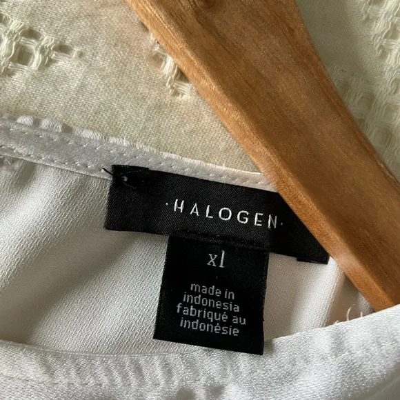 HALOGEN White Subtle Metallic High Neck Tank Blouse Size XL - Picture 9 of 10